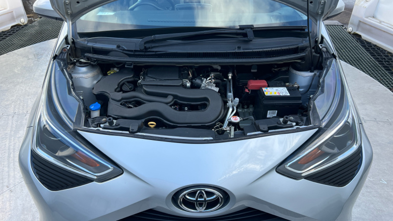 Toyota Aygo 1.0 VVT-i X-Play 5dr Petrol Hatchback